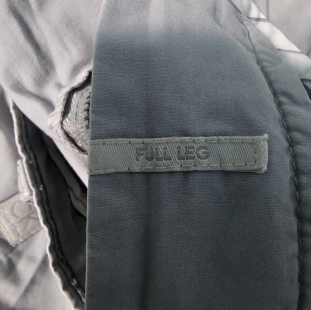 Calvin Klein mens pants - Picture 4 of 5